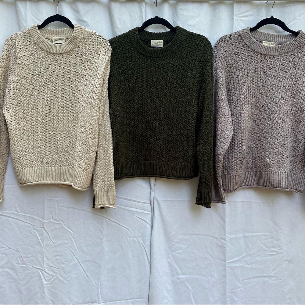 Universal Threads Set of 3  Womens Sweaters Size XS